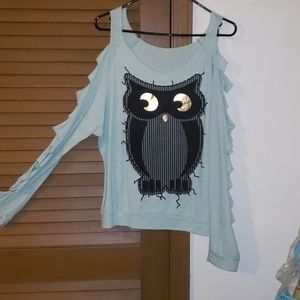 Cut sleeve owl shirt